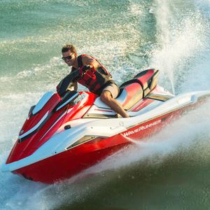 moto de agua sedente
