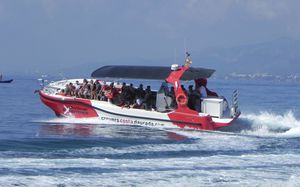 barco turístico
