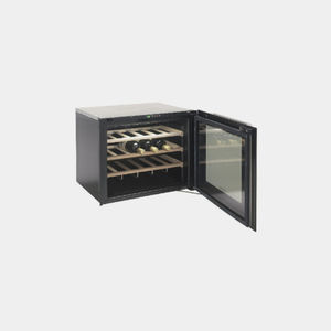 vinoteca para yate