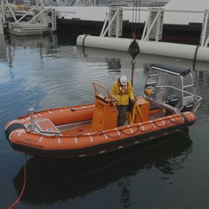 barco de salvamento