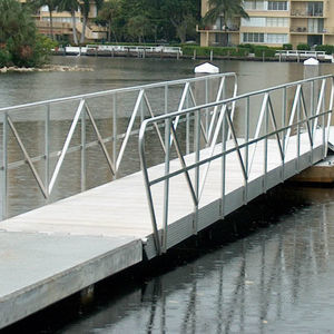 baranda para pantalán