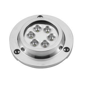 iluminación subacuática para barco