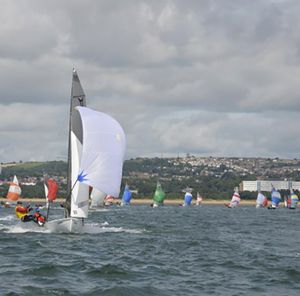 barco de vela ligera doble 1
