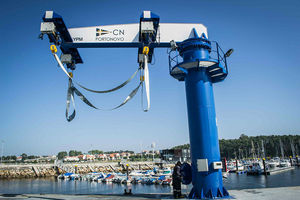 grúa para puerto deportivo