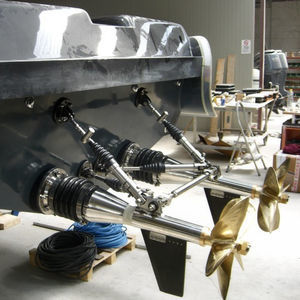surface drive para barco 1