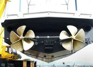 surface drive para barco 1