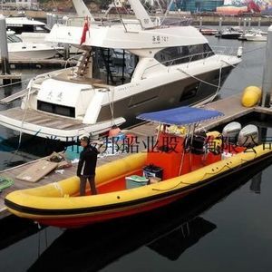 embarcación neumática fueraborda
