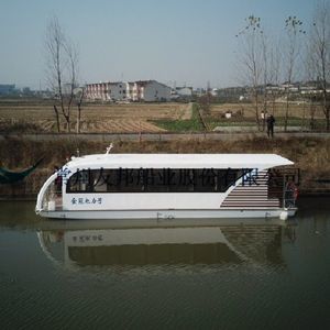 barco casa catamarán