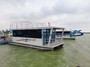barco casa catamarán