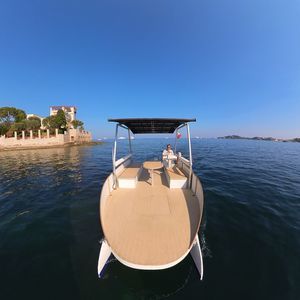 barco open catamarán 1