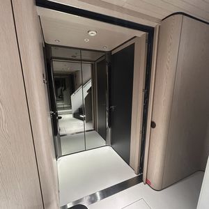 puerta para yate