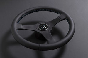 volante para barco de motor barnizado con poliuretano 1