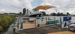 barco pontón eléctrico