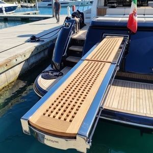 pasarela para barco