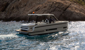 barco cabinado intraborda