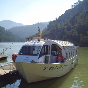 barco turístico