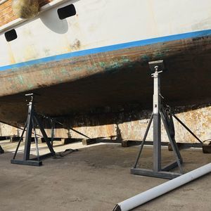 cuna para barco a motor 1