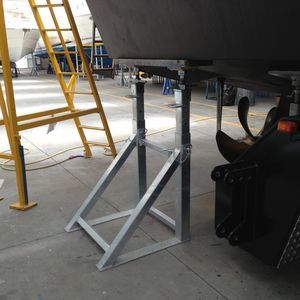 cuna para barco a motor 1