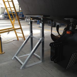 cuna para barco a motor 1