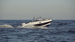 day-cruiser fueraborda 1