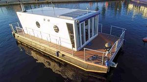 barco casa catamarán