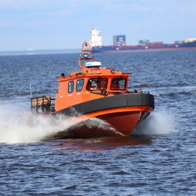 barco de búsqueda y rescate