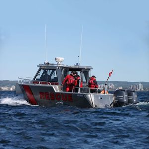 barco profesional barco de salvamento