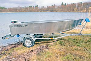 bay boat fueraborda 1