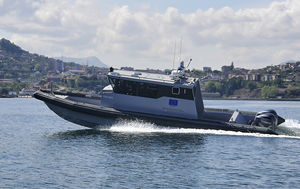 barco profesional barco de vigilancia