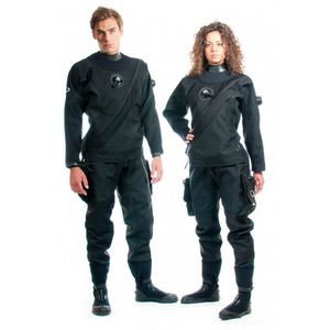 traje seco de buceo