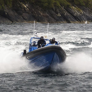 barco de vigilancia