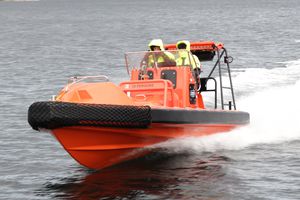 barco profesional embarcación de servicio offshore 1