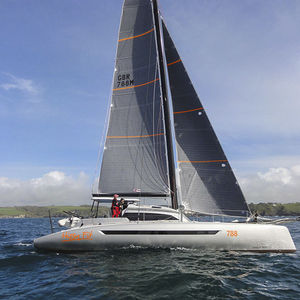 catamarán