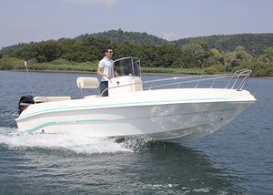 barco open fueraborda 1