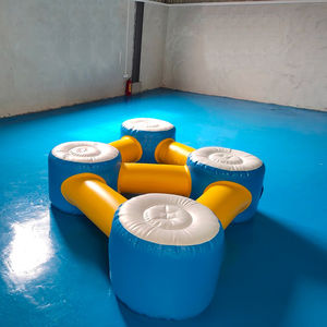 juego acuático salto largo