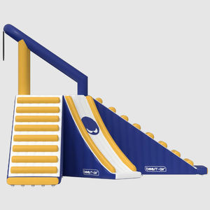 juego acuático tobogán