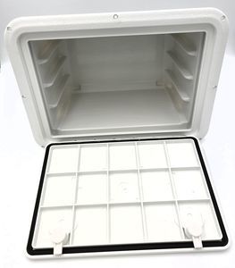 caja de almacenamiento para barco 1