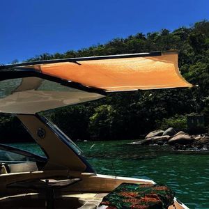 toldo tensado para barco de motor
