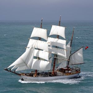 mástil de velero