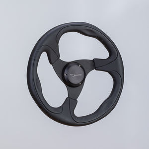 volante para barco de motor barnizado con poliuretano
