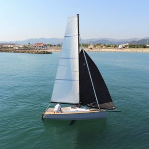 velero day-sailer