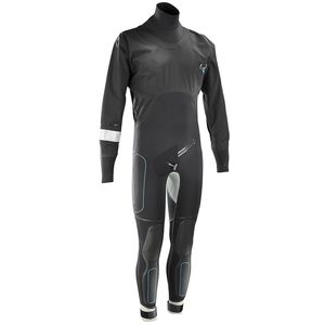 traje de deporte náutico