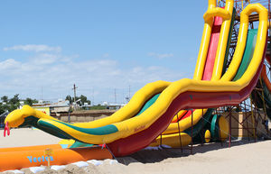 juego acuático tobogán 1