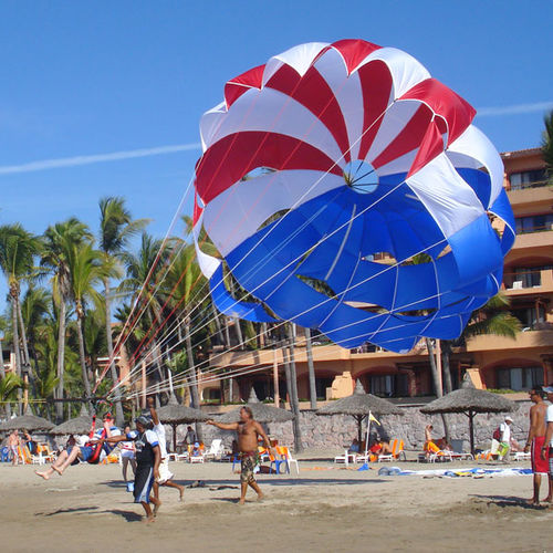 Parasail para ascenso desde la playa - 32ft Pegasus - CUSTOM CHUTES - 1-2 plazas / 1 plaza