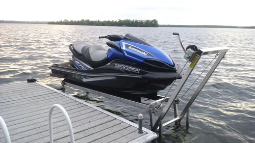 Ascensor para moto acuática - Personal Watercraft - R & J Machine - de aluminio