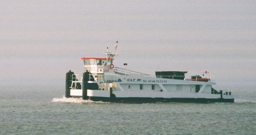 Barco profesional remolcador de empuje - VAL D'ARGOAT - Chantier Naval Gléhen