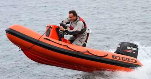 Embarcación neumática fueraborda - 3.9M  - Tornado Boats International ApS - RIB / open / con consola jockey
