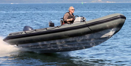 Embarcación neumática fueraborda - 5.8M  - Tornado Boats International ApS - RIB / open / con consola central