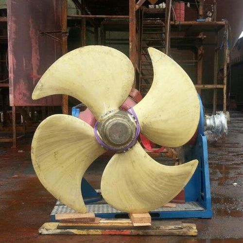 Hélice para buque - Fountom Marine - de paso controlable / línea de eje / 4 palas
