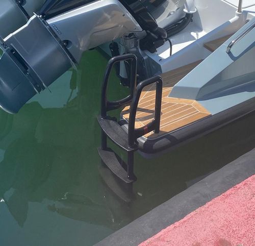Escalera para yate - ER.1 Removable ladder small size - CARBON EQUIPMENT ltd - móvil / de baño / de carbono